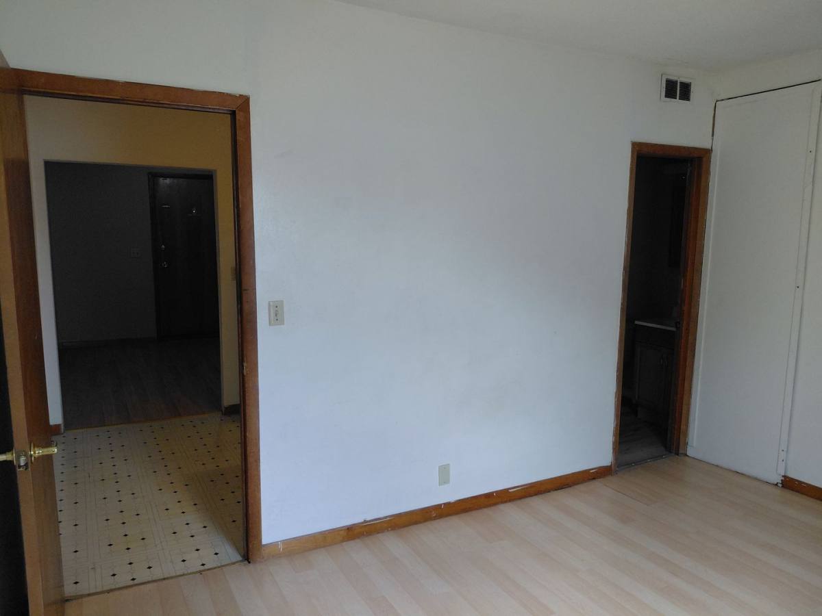 Apartment for rent at 8th St, Ogden, KS 66517