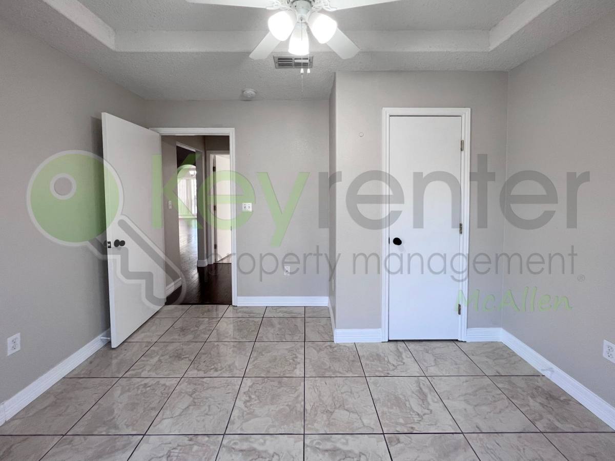House for rent at 1204 E Rio Vista Ave, Pharr, TX 78577
