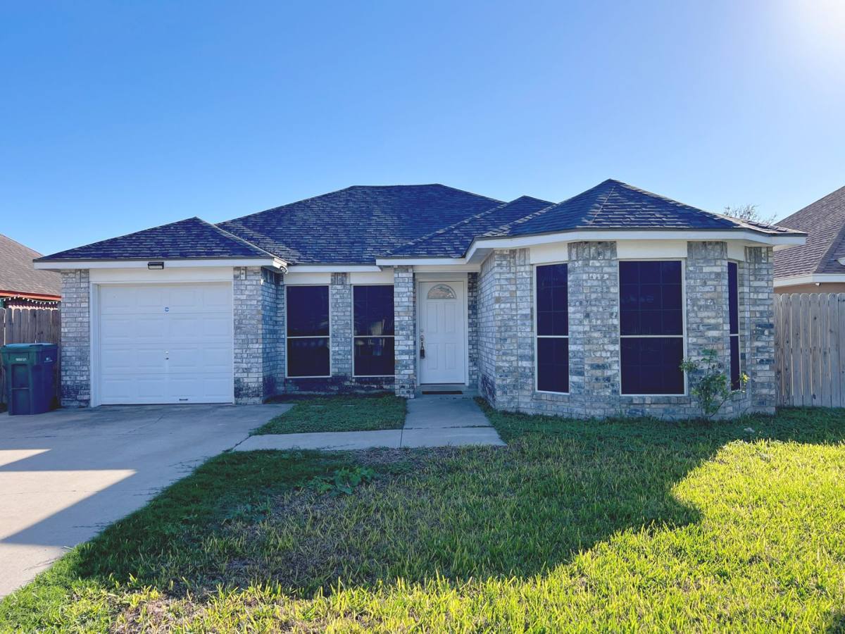 House for rent at 1204 E Rio Vista Ave, Pharr, TX 78577