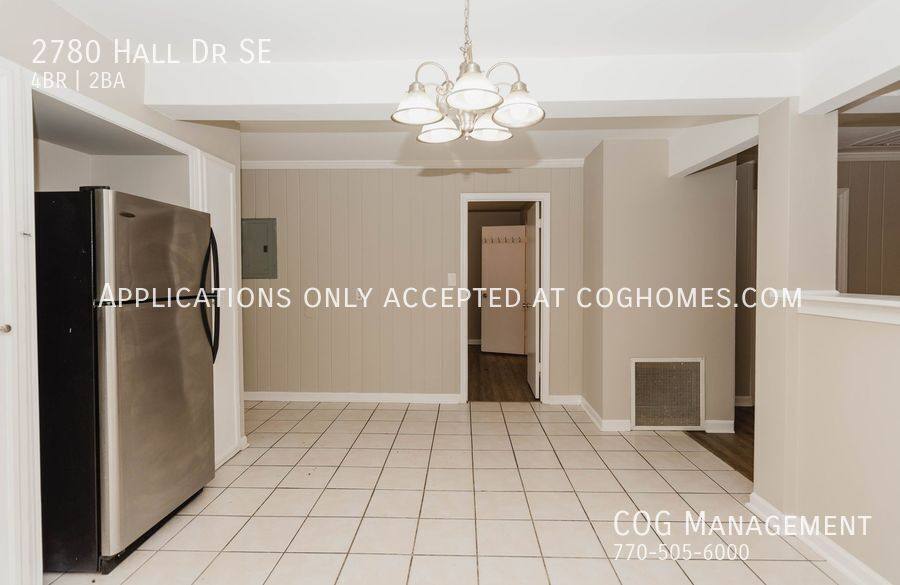 House for rent at 2780 Hall Dr SE, Smyrna, GA 30082