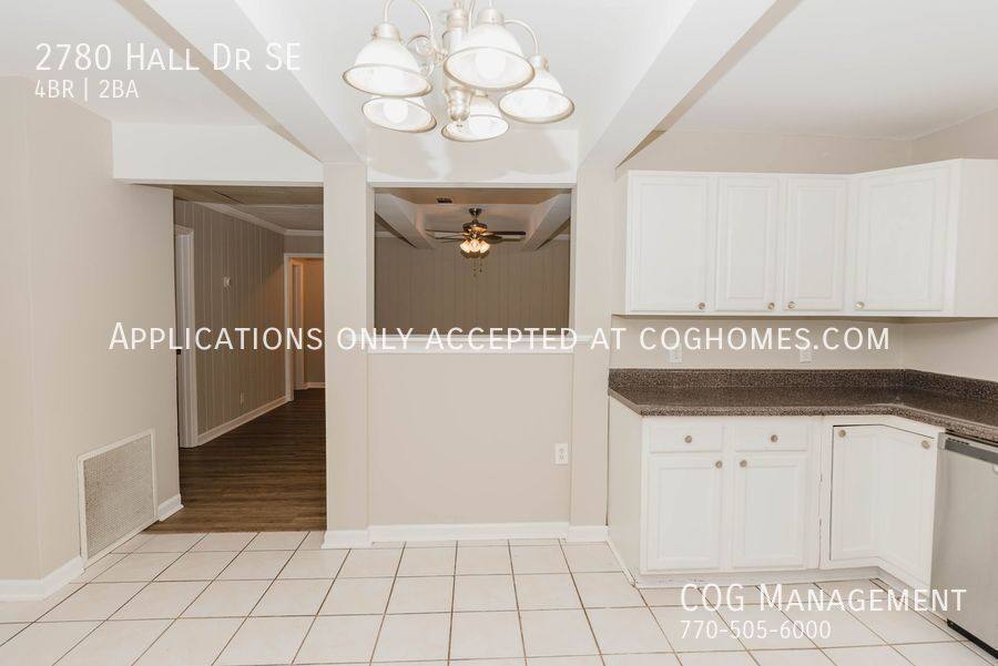 House for rent at 2780 Hall Dr SE, Smyrna, GA 30082