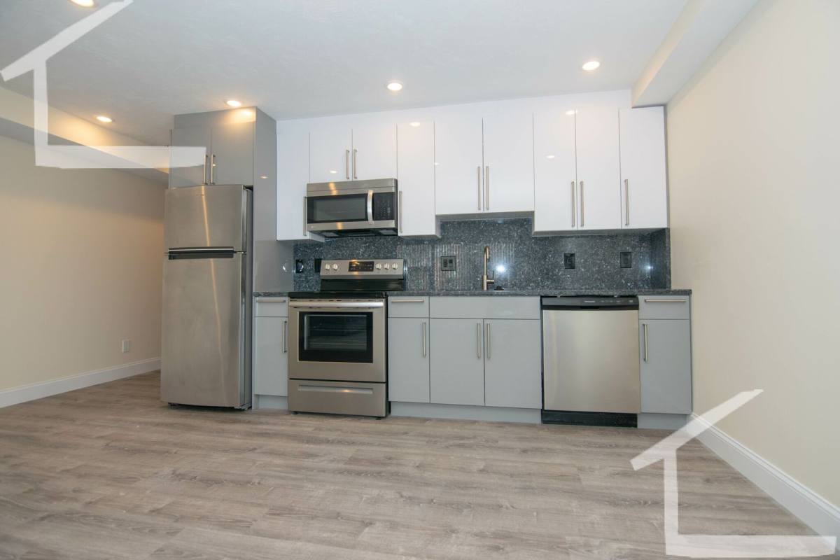 Apartment for rent at 1020 Commonwealth Ave #202, Boston, MA 02215