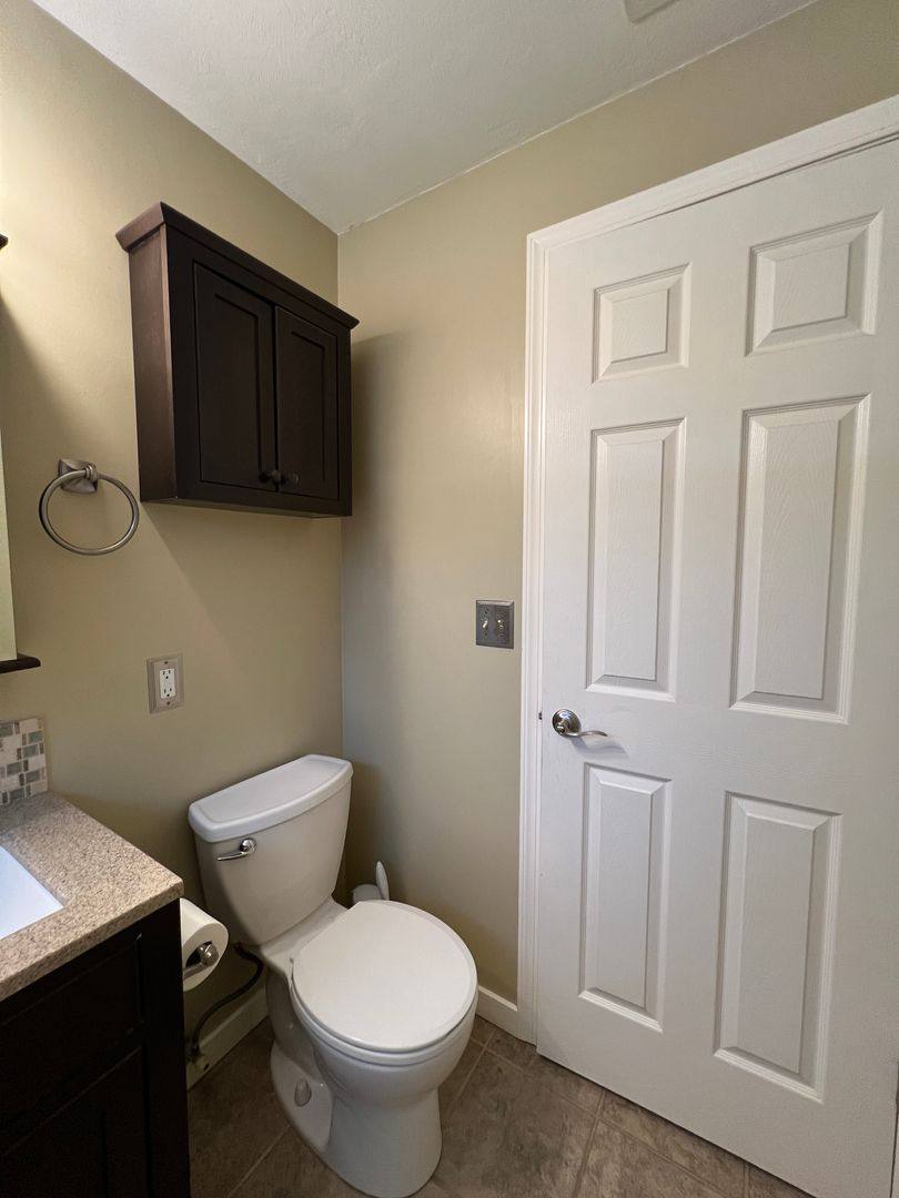 House for rent at 1796 Happy Lane, Eugene, OR 97401