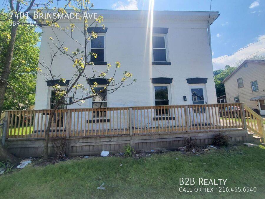 Apartment for rent at 7401 Brinsmade Ave, Cleveland, OH 44102
