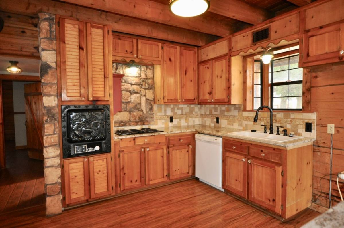 House for rent at 1000 Pritchard Lane, Weatherford, TX 76087