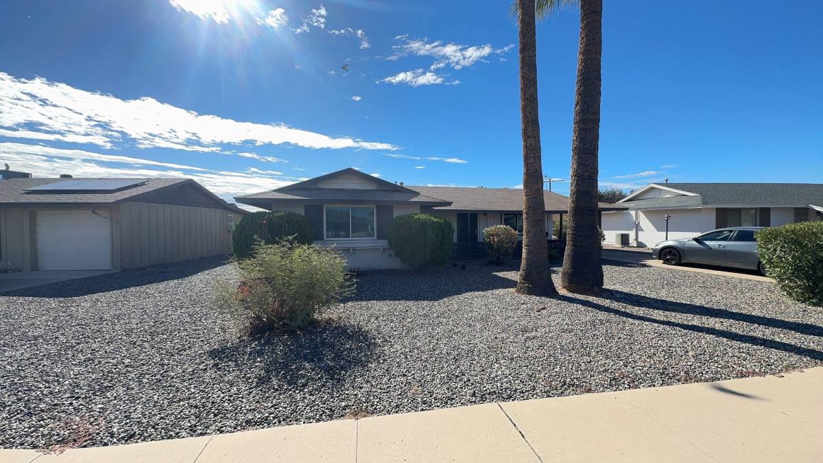 House for rent at 10819 W Connecticut Ave, Sun City, AZ 85351