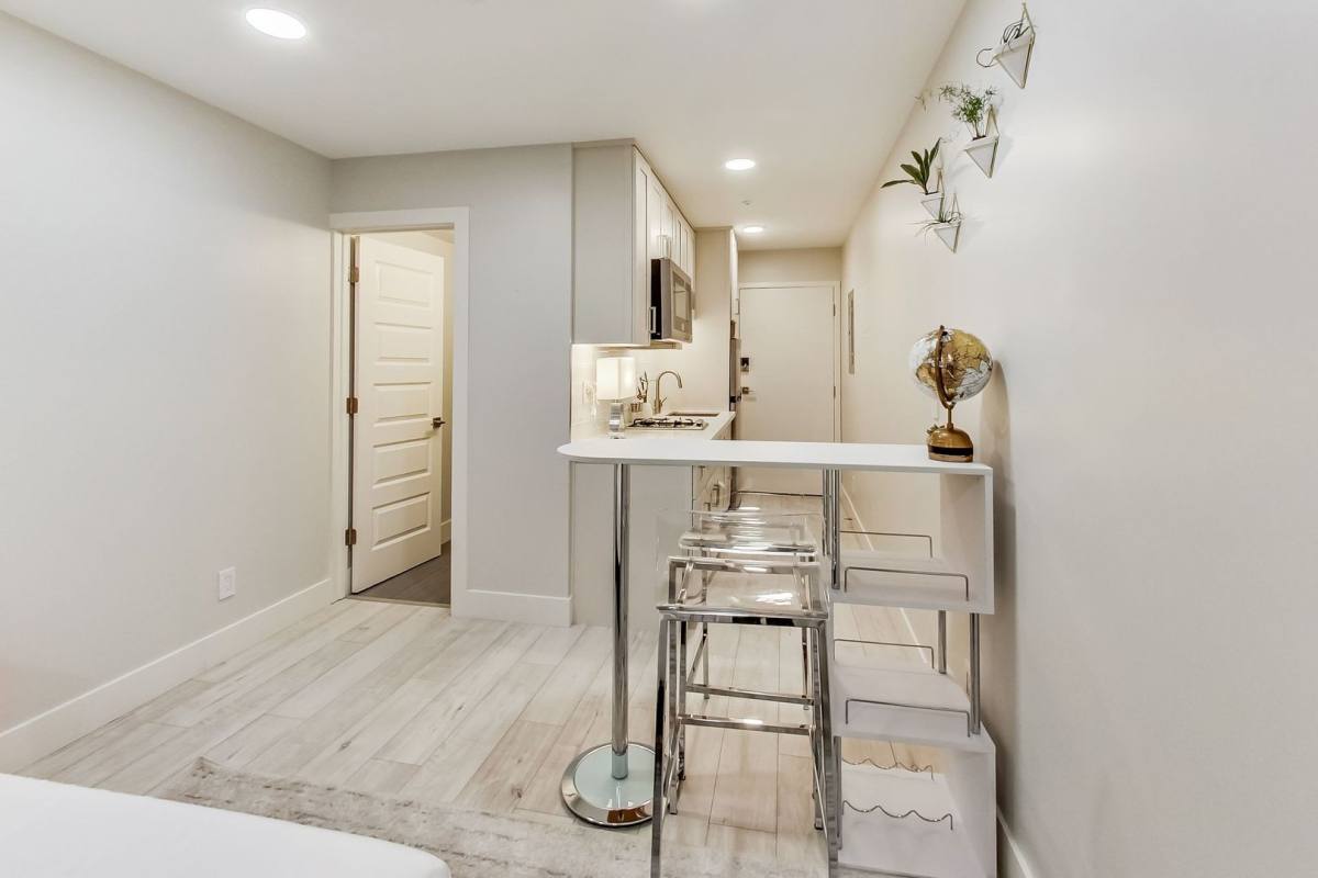 Apartment for rent at 565 Page St, San Francisco, CA 94117