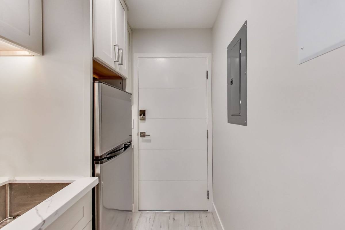 Apartment for rent at 565 Page St, San Francisco, CA 94117