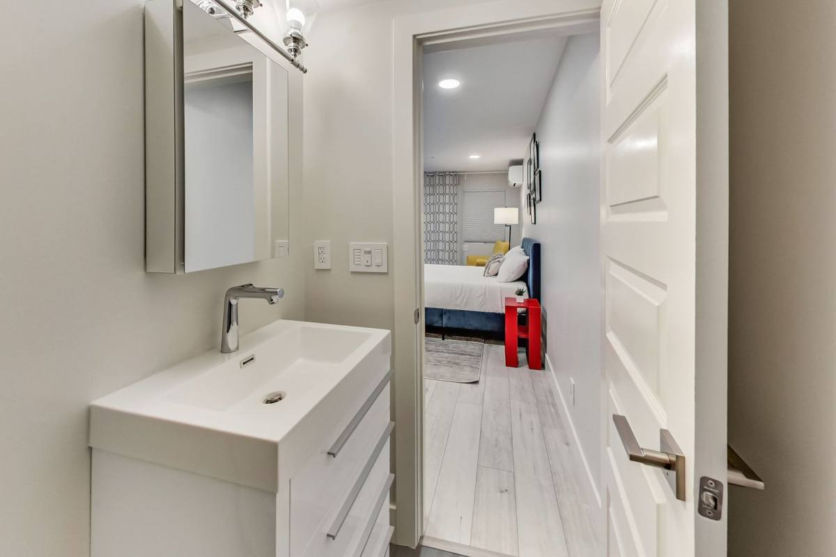 Apartment for rent at 565 Page St, San Francisco, CA 94117