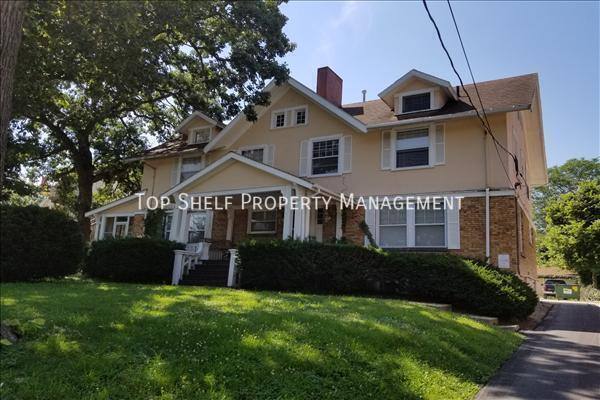Apartment for rent at 4216 Ingersoll Ave #6, Des Moines, IA 50312