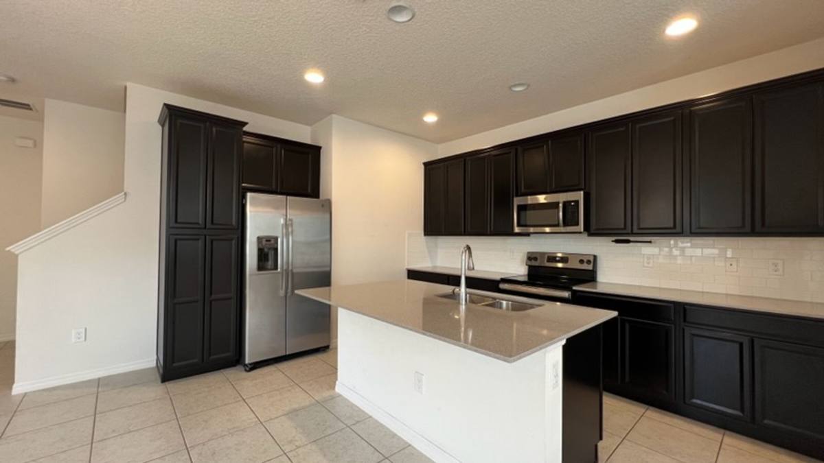 Apartment for rent at 7670 Bowery Dr, Winter Garden, FL 34787
