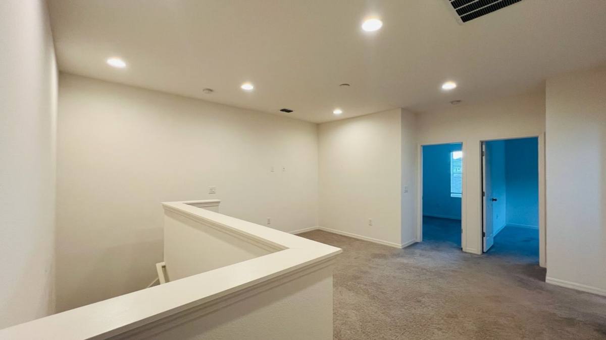 Apartment for rent at 7670 Bowery Dr, Winter Garden, FL 34787