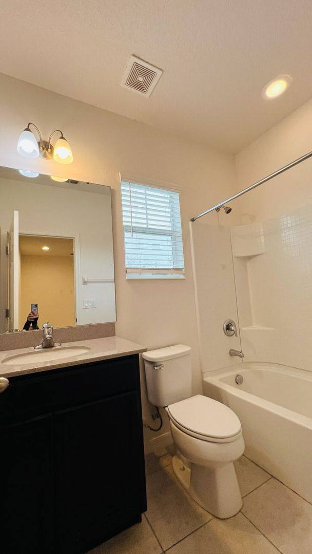 Apartment for rent at 7670 Bowery Dr, Winter Garden, FL 34787