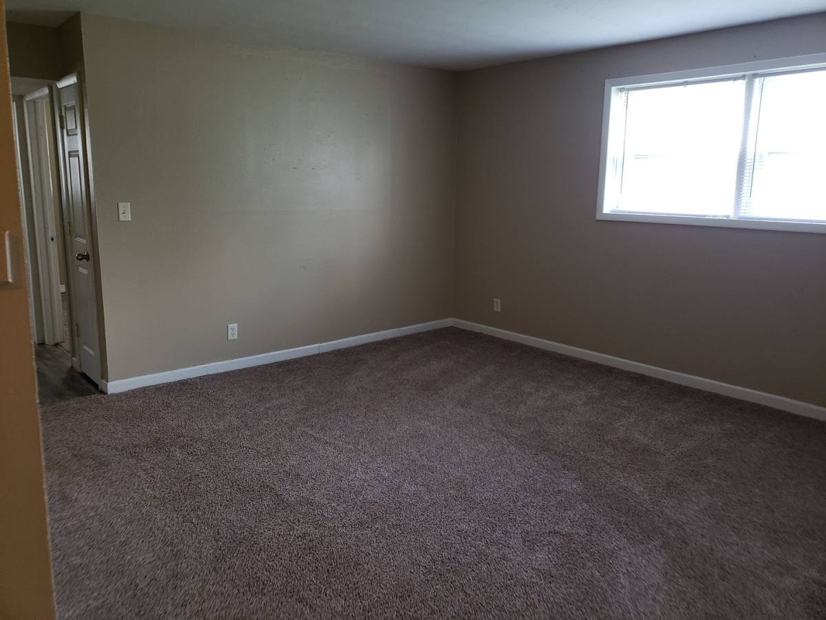 Apartment for rent at 230 Fairway Dr, Bloomington, IL 61701