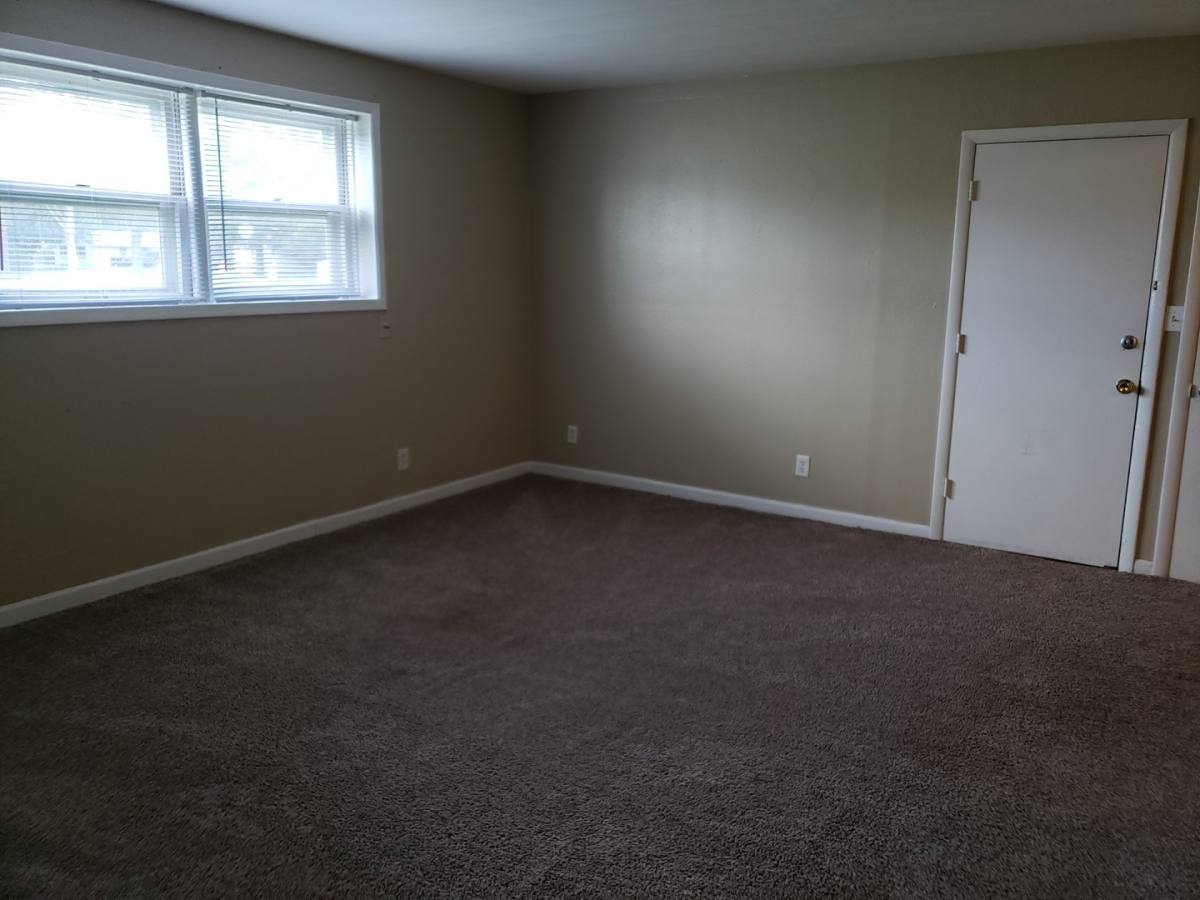 Apartment for rent at 230 Fairway Dr, Bloomington, IL 61701