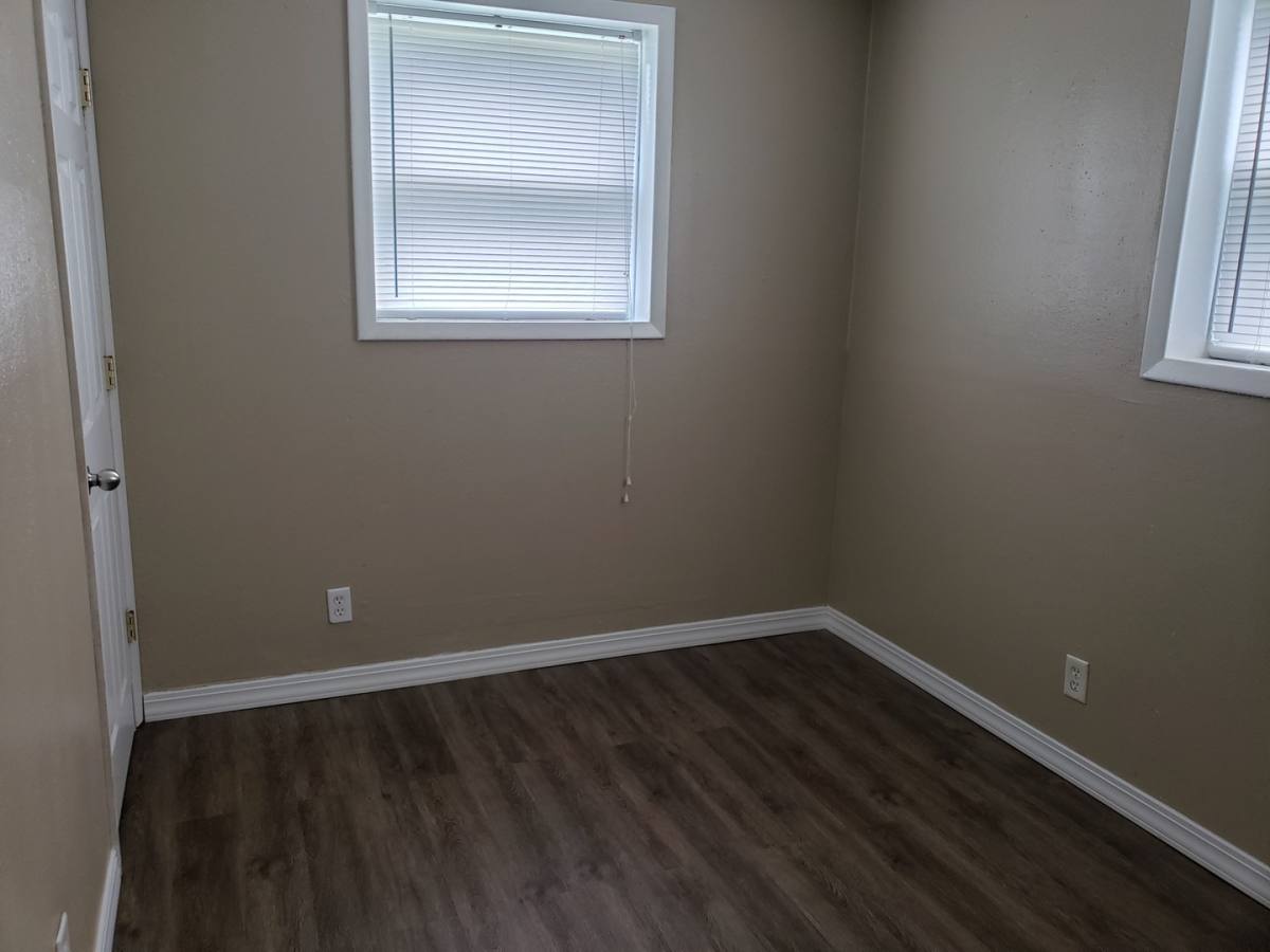 Apartment for rent at 230 Fairway Dr, Bloomington, IL 61701