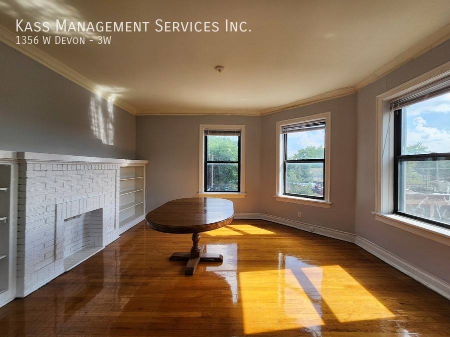 Apartment for rent at 1356 W Devon #3W, Chicago, IL 60660