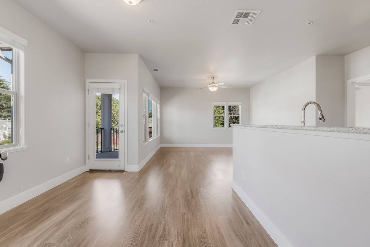 Apartment for rent at 119 W 17th St, Chico, CA 95928
