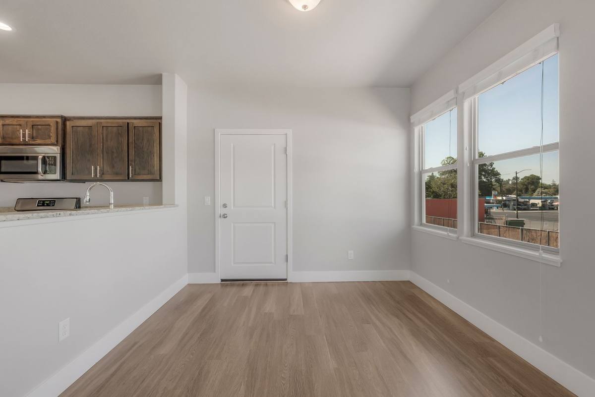 Apartment for rent at 119 W 17th St, Chico, CA 95928