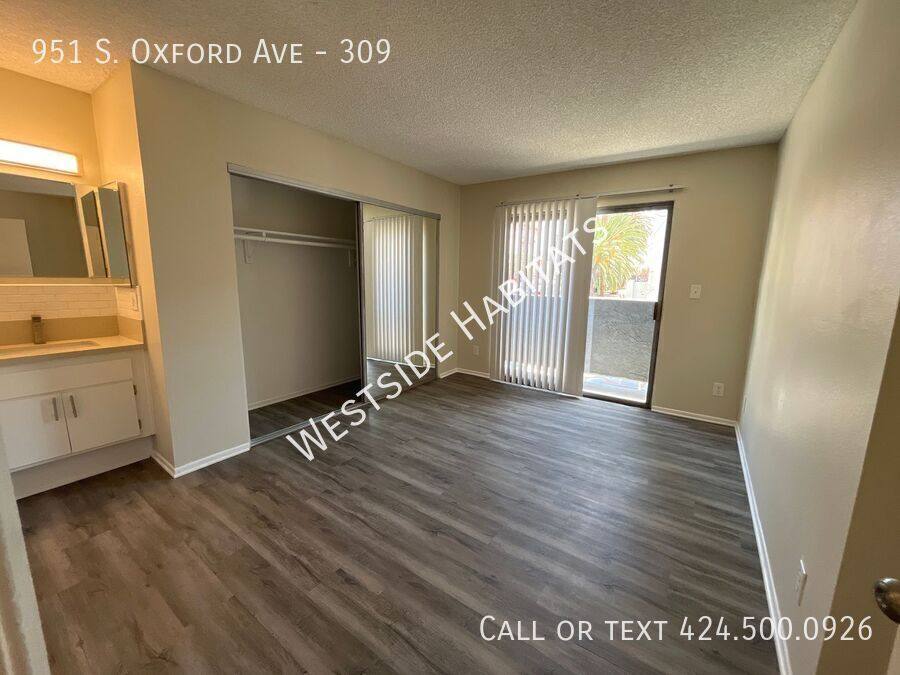 Apartment for rent at 951 S Oxford Ave #309, Los Angeles, CA 90006