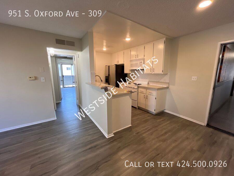 Apartment for rent at 951 S Oxford Ave #309, Los Angeles, CA 90006