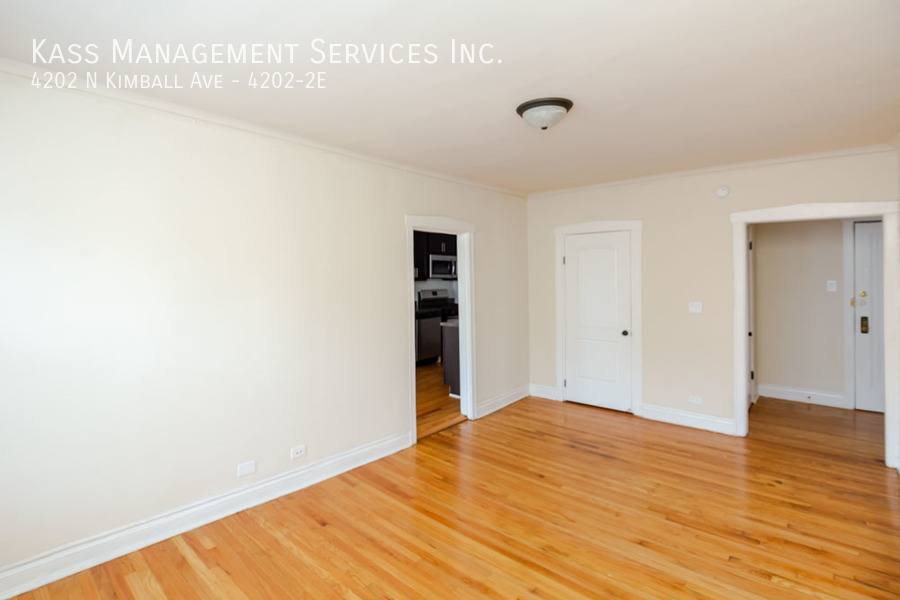 Apartment for rent at 4202 N Kimball Ave #2E, Chicago, IL 60618