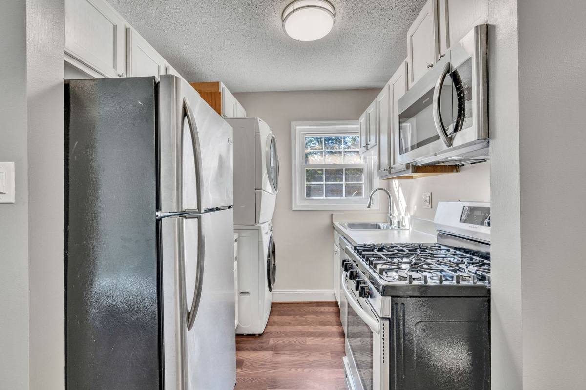 House for rent at 2237 Farrington Ave, Alexandria, VA 22303