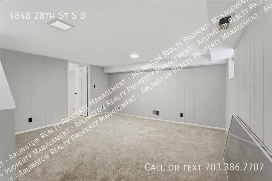 House for rent at 4848 28th St S #B, Arlington, VA 22206