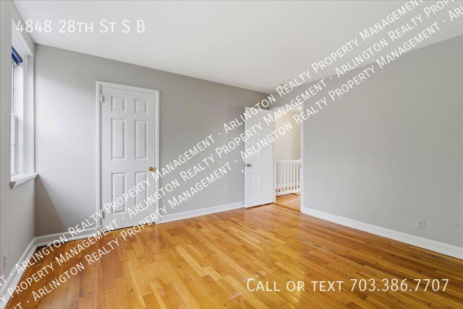 House for rent at 4848 28th St S #B, Arlington, VA 22206