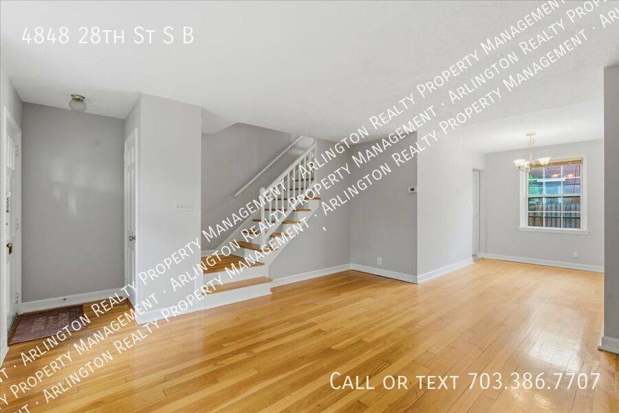 House for rent at 4848 28th St S #B, Arlington, VA 22206