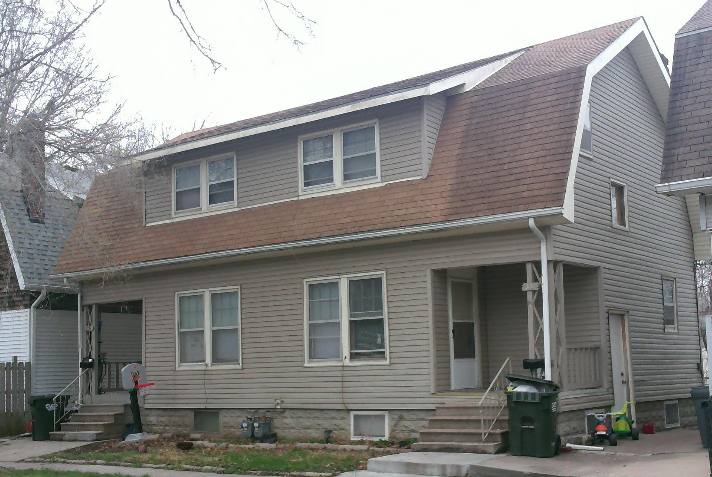 Apartment for rent at 861 865 S, Lincoln, NE 68510