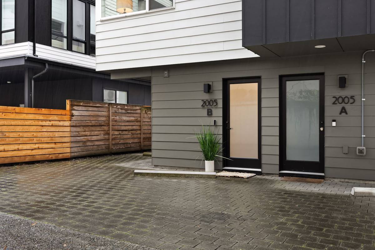 Townhouse for rent at 2005 Dexter Ave N, Seattle, WA 98109