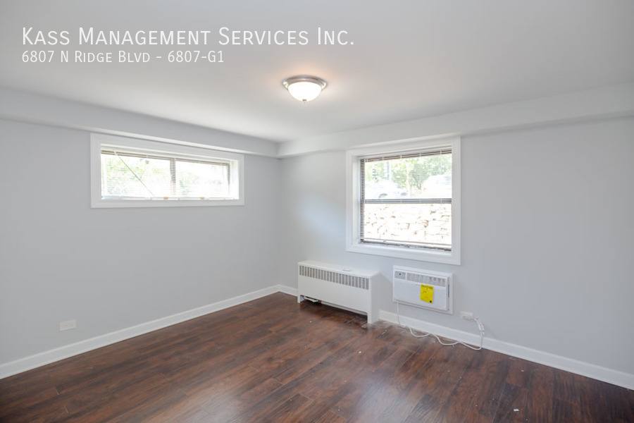 Apartment for rent at 6807 N Ridge Blvd #G1, Chicago, IL 60645