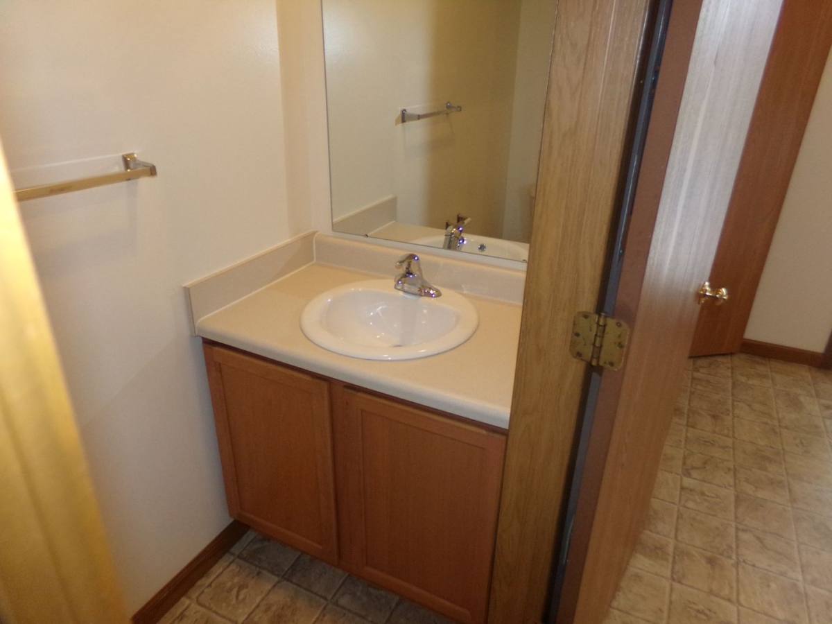 Apartment for rent at 1001, 1003, 1005, 1007 Jill Court, Piqua, OH 45356