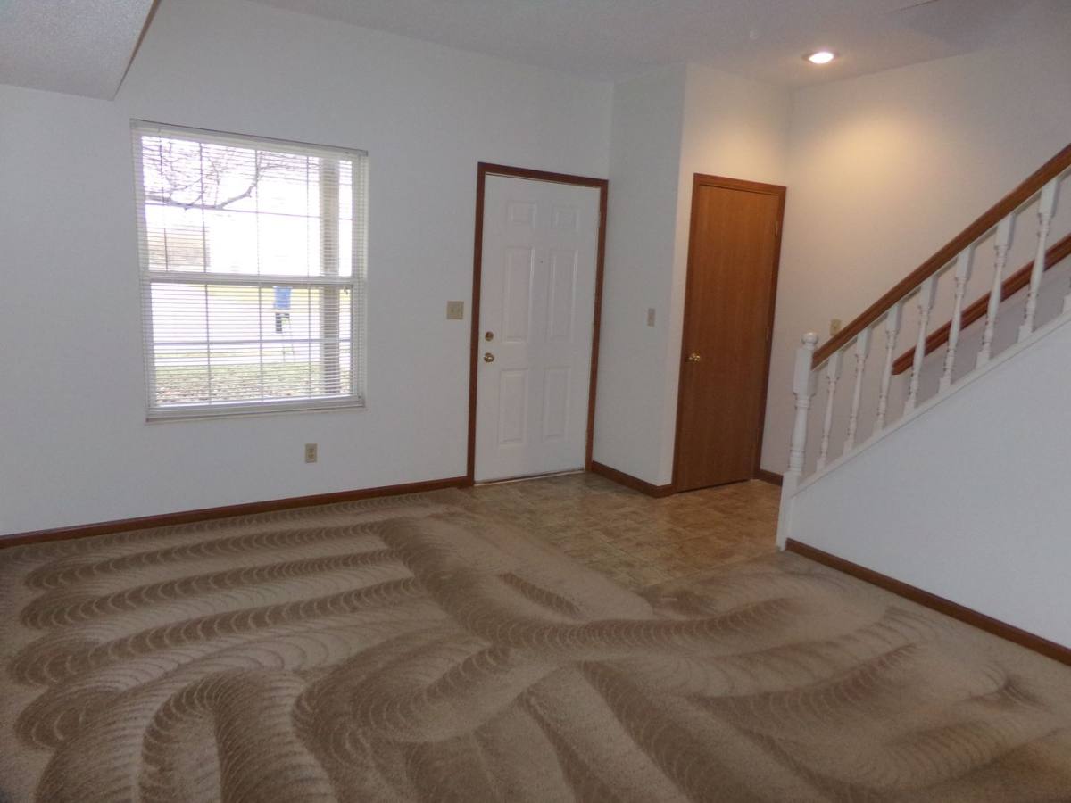 Apartment for rent at 1001, 1003, 1005, 1007 Jill Court, Piqua, OH 45356