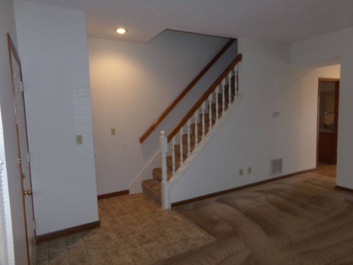 Apartment for rent at 1001, 1003, 1005, 1007 Jill Court, Piqua, OH 45356