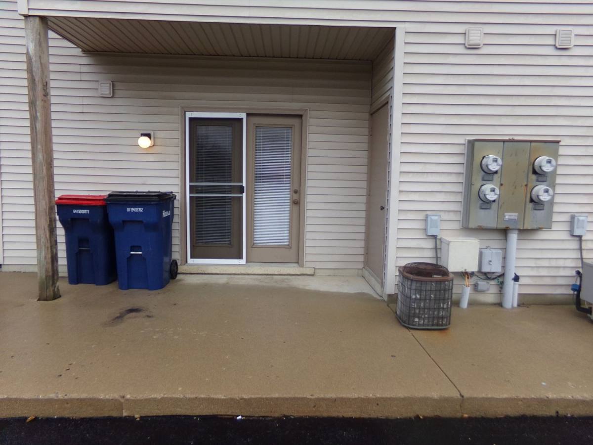 Apartment for rent at 1001, 1003, 1005, 1007 Jill Court, Piqua, OH 45356