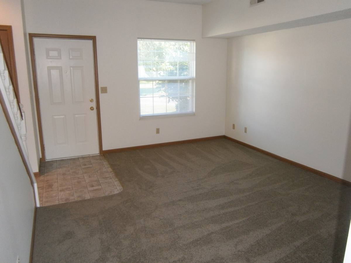 Apartment for rent at 1041, 1043, 1045, 1047 Jill Court, Piqua, OH 45356