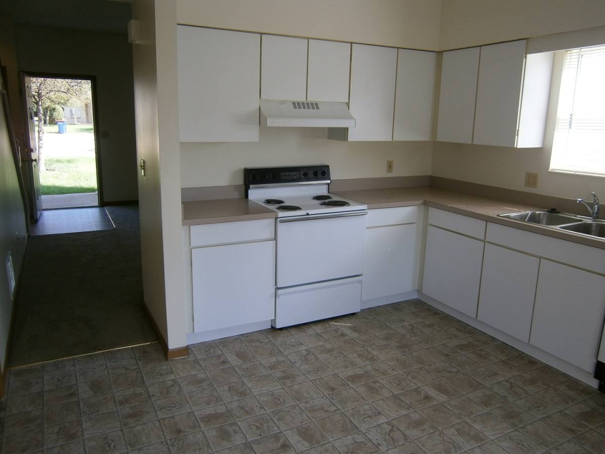 Apartment for rent at 1041, 1043, 1045, 1047 Jill Court, Piqua, OH 45356