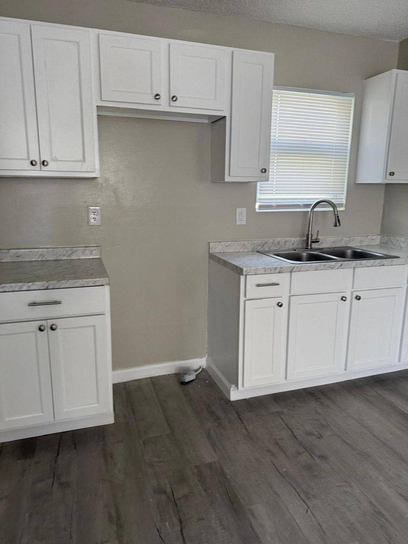 Apartment for rent at 1024 Blair St, Thomasville, NC 27360