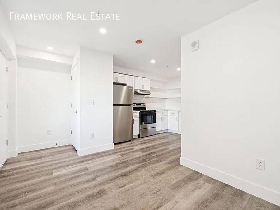 Apartment for rent at 11800 E Colfax Ave #220, Aurora, CO 80010