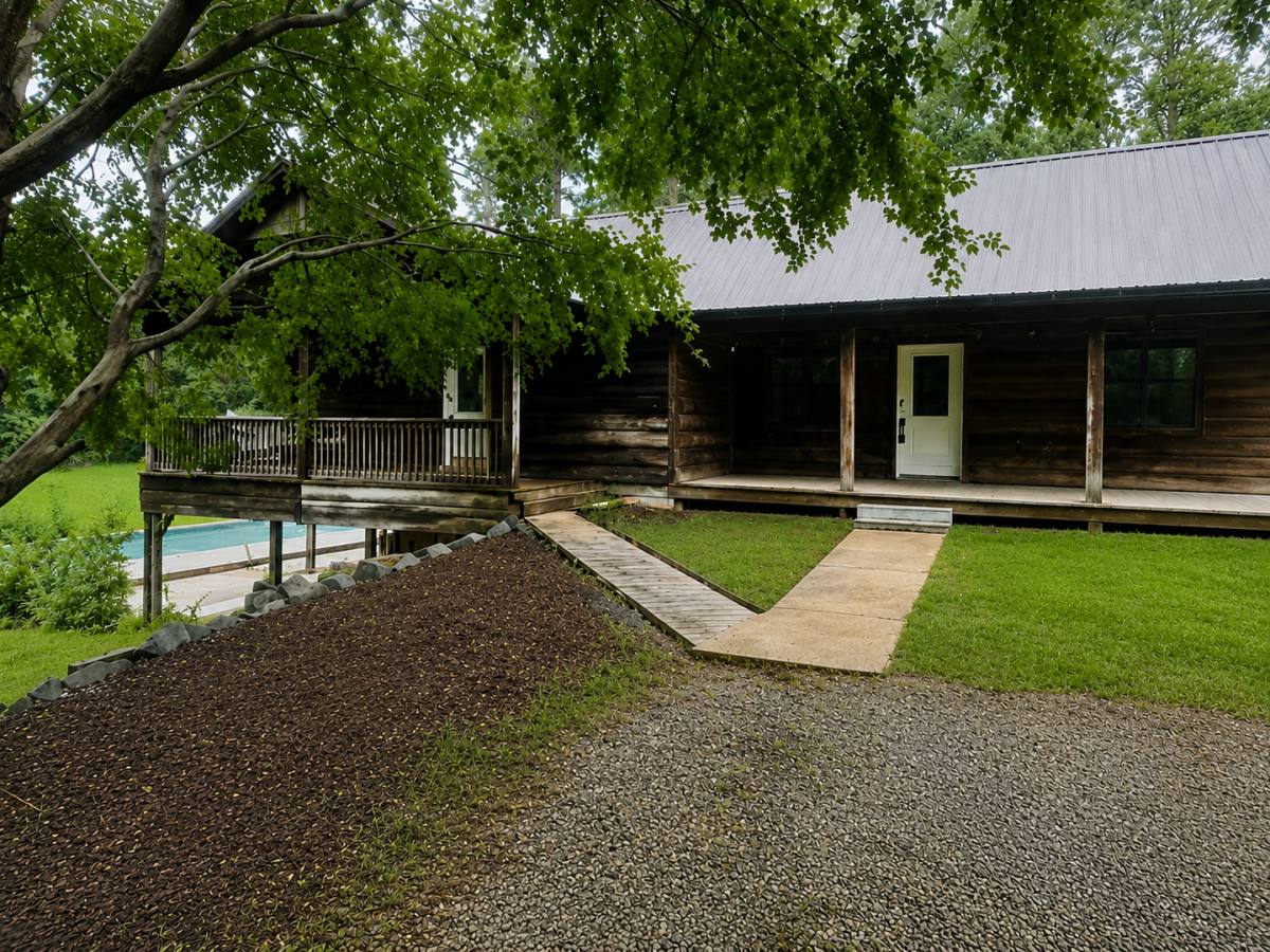 House for rent at 213 Bobbie Dr, Farmerville, LA 71241