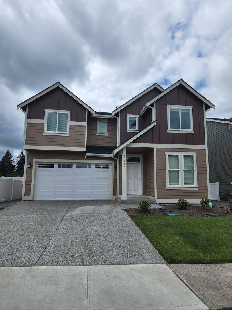 House for rent at 15717 View Dr SE, Yelm, WA 98597