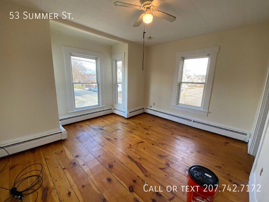 Apartment for rent at 53 Summer St, Rochester, NH 03867