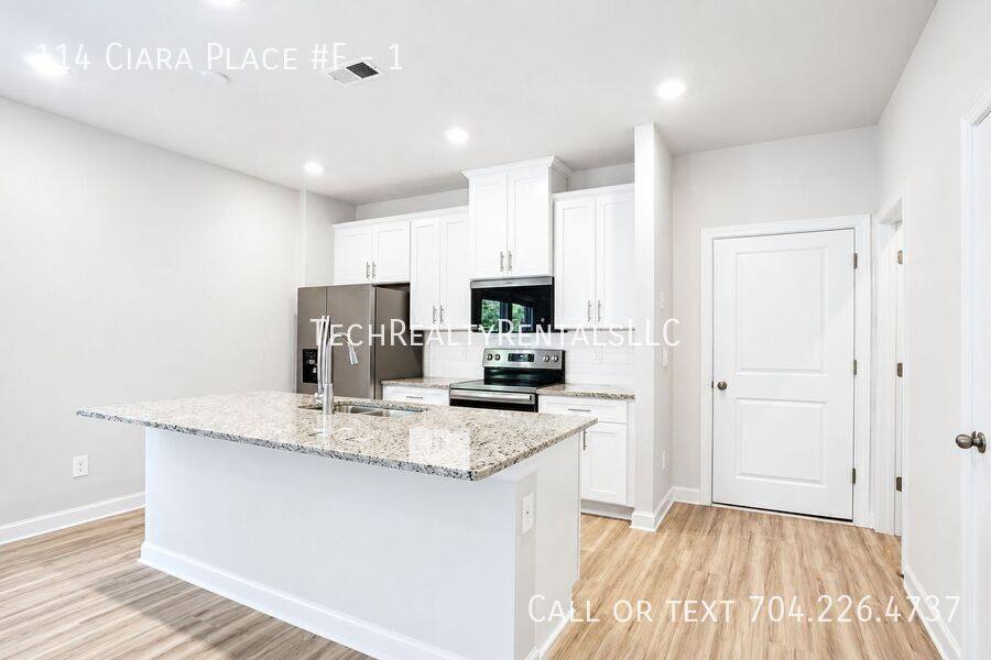 Townhouse for rent at 114 Ciara Place #F, Mooresville, NC 28117