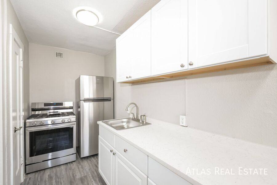 Apartment for rent at 970 N Pearl St #10, Denver, CO 80203