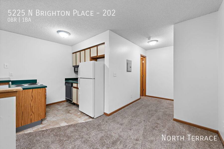 Apartment for rent at 5225 N Brighton Place #202, Kansas City, MO 64119