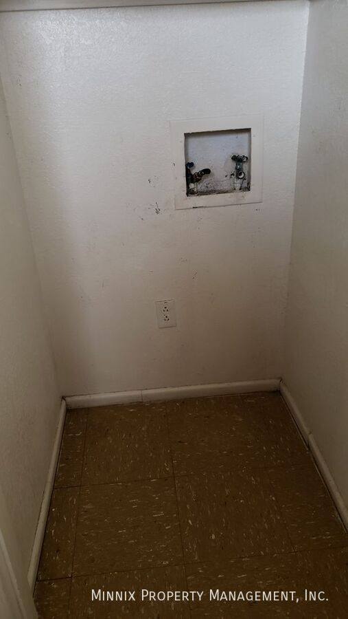 Apartment for rent at 629 S Crosby St, Crosbyton, TX 79322