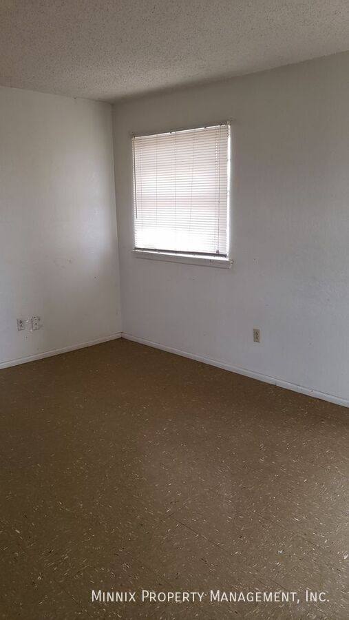 Apartment for rent at 629 S Crosby St, Crosbyton, TX 79322