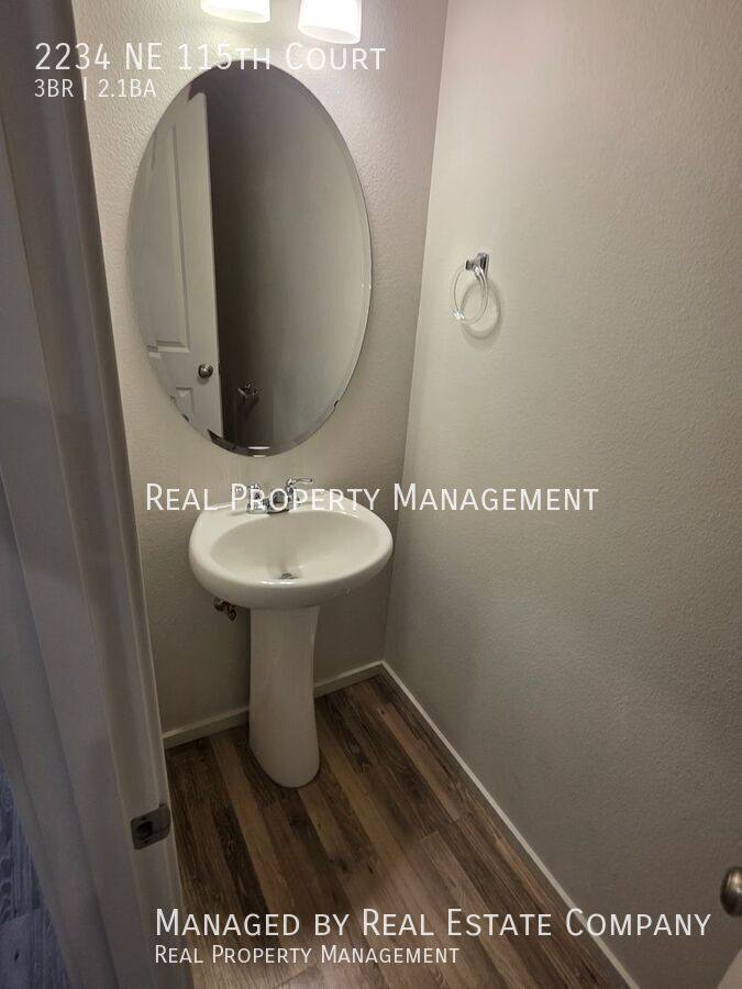 Townhouse for rent at 2234 NE 115th Court, Vancouver, WA 98684